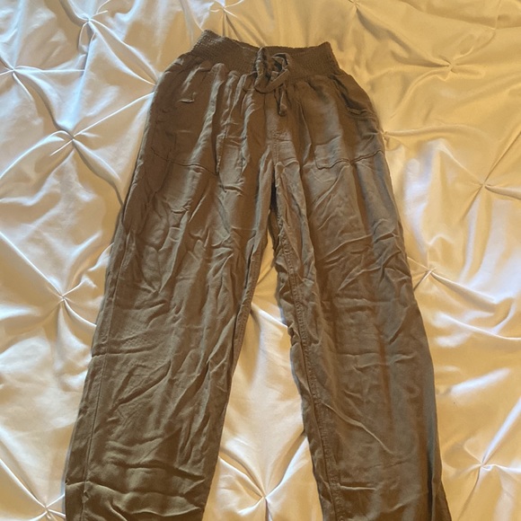 Summer Pants - Picture 3 of 3